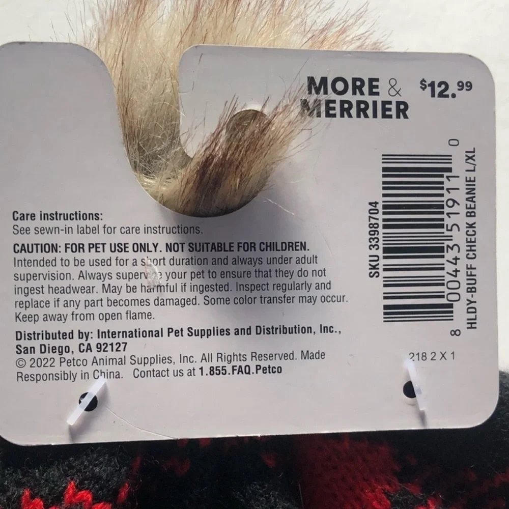 NWT Bundle Hat & Sweater Buffalo Plaid dog L